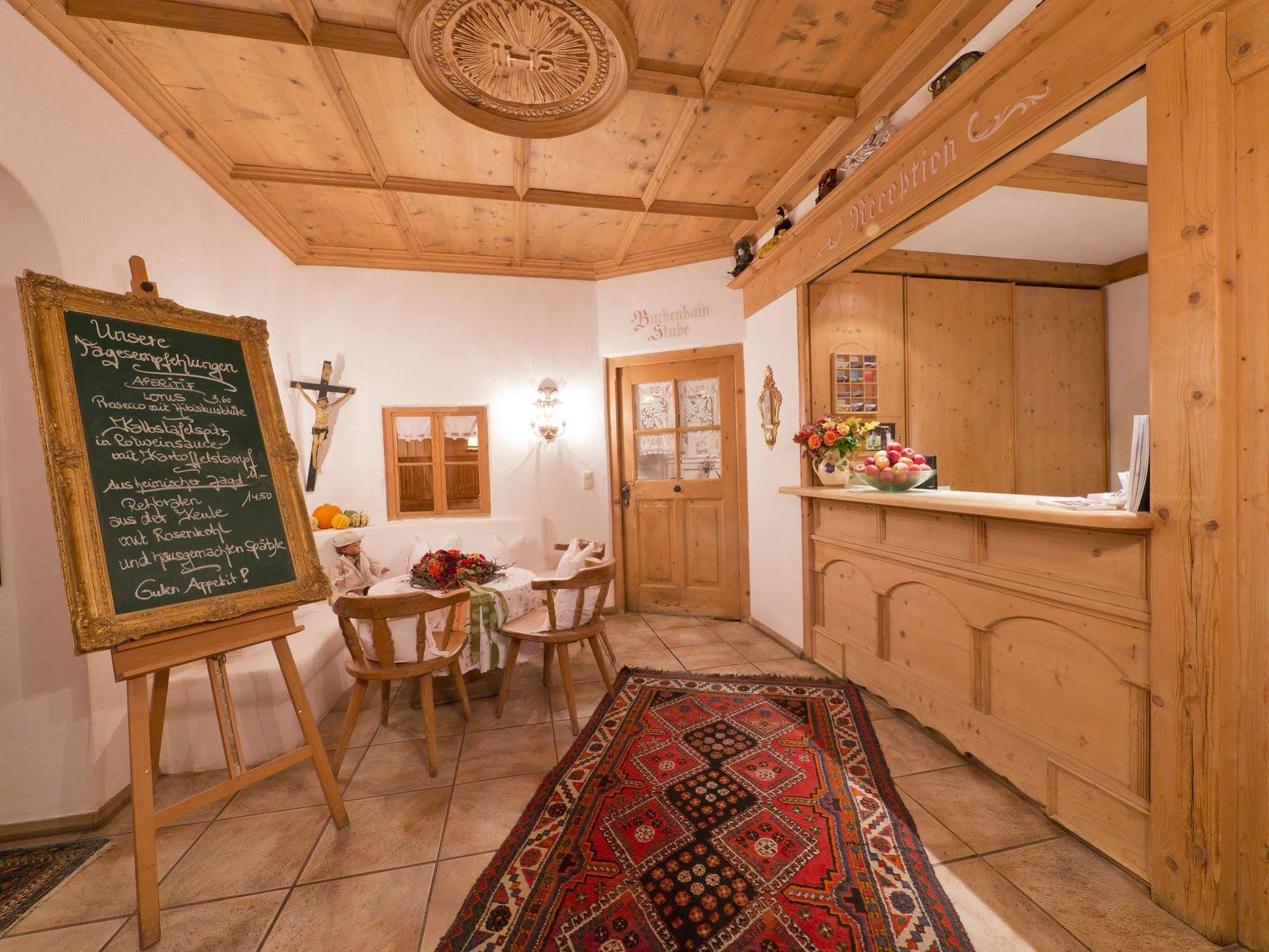 Hotel Waldgasthof Buchenhain 3*